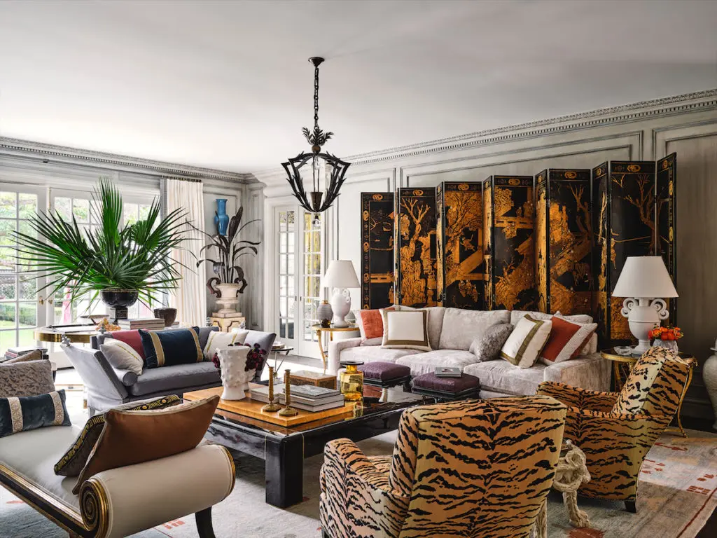 A French salon by Michael Aiduss Interiors + Architecture (Photo by Stephen Karlisch)