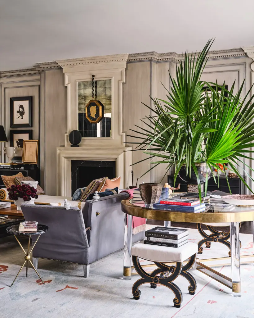 A French salon by Michael Aiduss Interiors + Architecture (Photo by Stephen Karlisch)