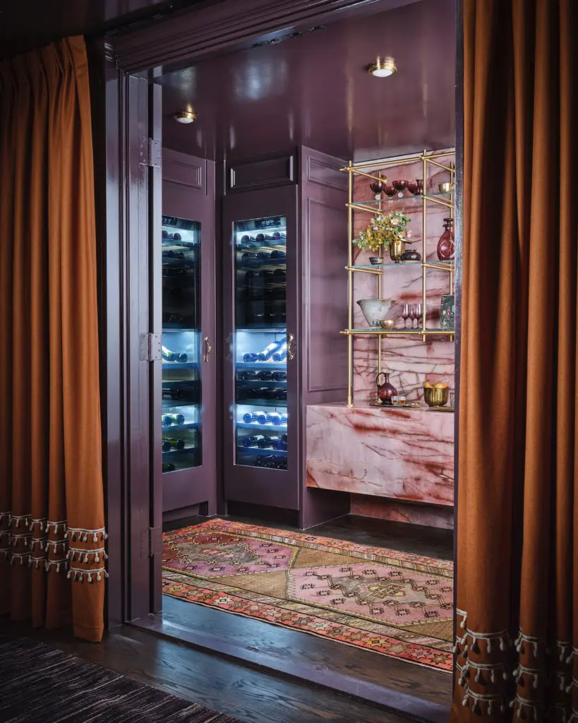 A feminine lounge by Liz MacPhail Interiors. (Photo by Stephen Karlisch)