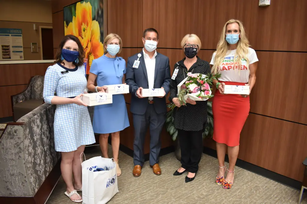 Giving Goes Glam donated meals are delivered to staff at Memorial Hermann The Woodlands Medical Center.