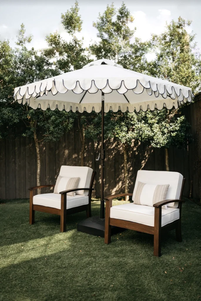 A perfect area to enjoy a conversation with another. 