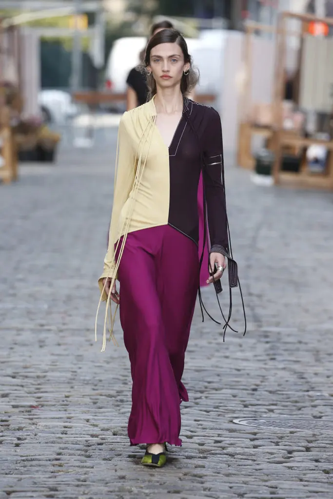 Tory Buch color-block crepe jersey dress, satin ballet flat. (Photo courtesy o Tory Burch)