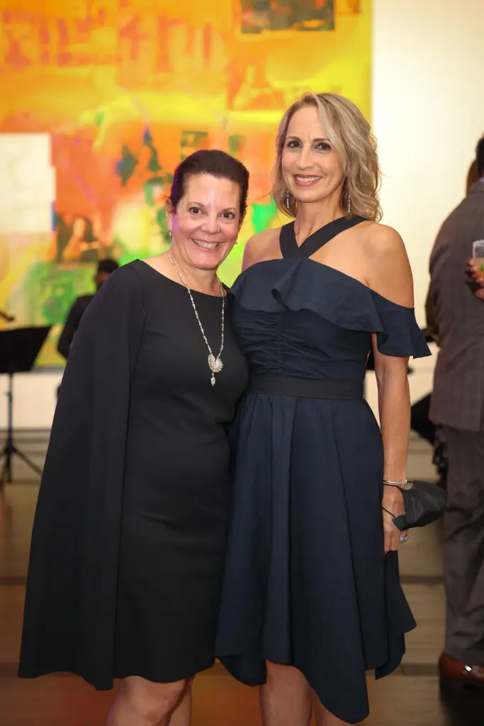 Monique Lodi, Daniela Balzano-Hull at the De Beers Jewellers celebration of its Reflections of Nature collection at The Menil Collection. (Photo by Johnny Than)