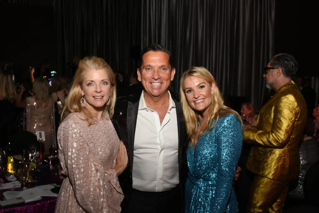 Paige Fertitta, Tony Buzbee & Frances Moody Buzbee at the Houston Children's Charity gala. (Photo by Gary Maltz, Alexander's Fine Portrait Design)