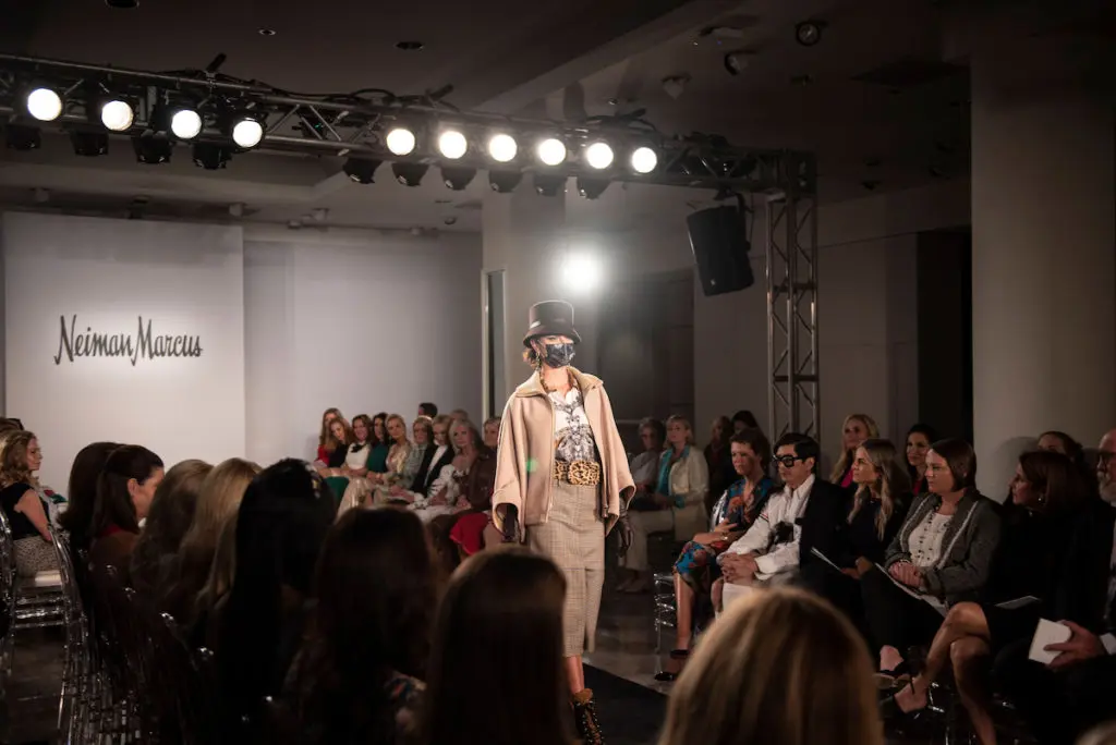 2021 Crystal Charity Fashion Show (Photo by Tamytha Cameron Photography)