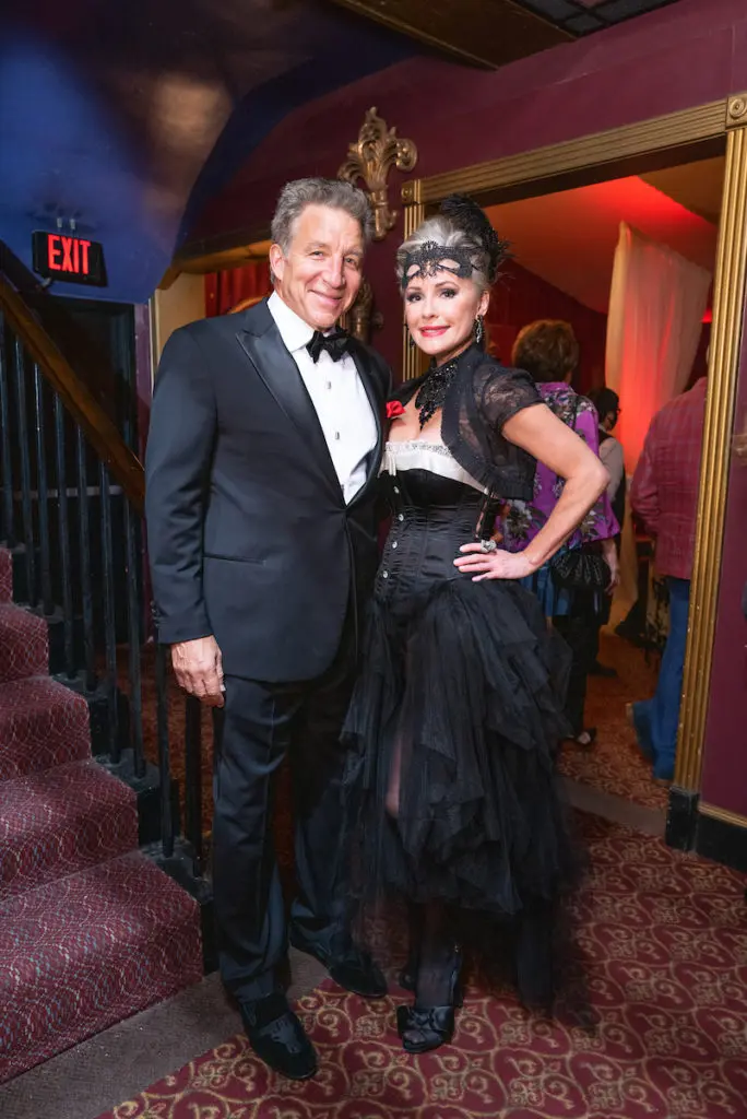 Steve Wyatt & Joyce Echols at the Houston Arts Alliance Moulin Rouge themed gala at Majestic Metro theater.
 (Photo by Daniel Ortiz)