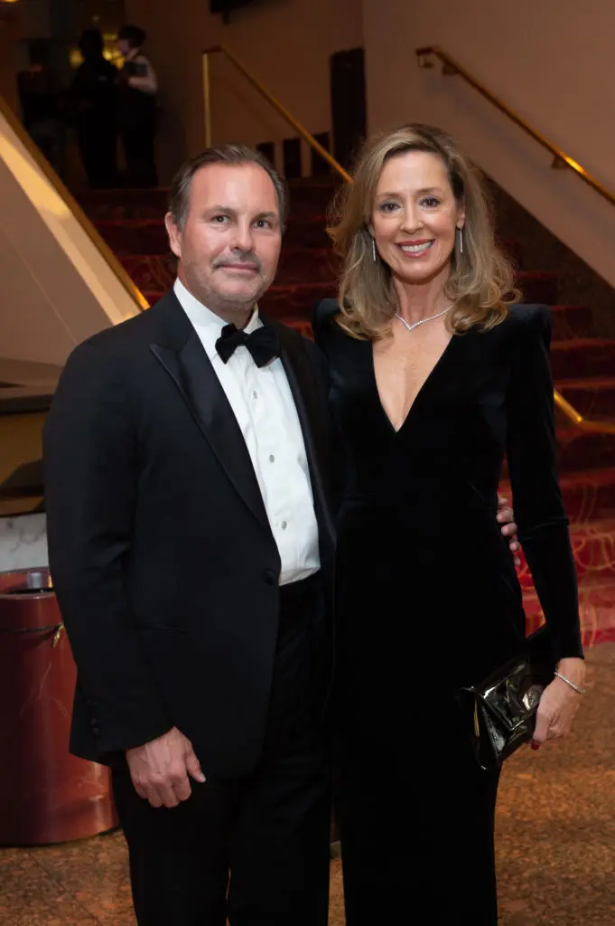 Aaron & DeeDee Howes at the Houston Grand Opera opening night gala. (Photo by Wilson Parish)