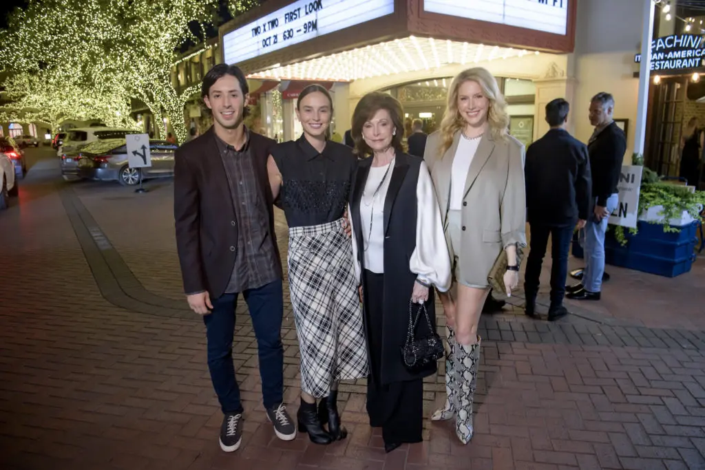 Christian Munoz, Jordan Jones Munoz, Gene Jones, Meredith Counce (Photo by Bruno, Snap the Picture)