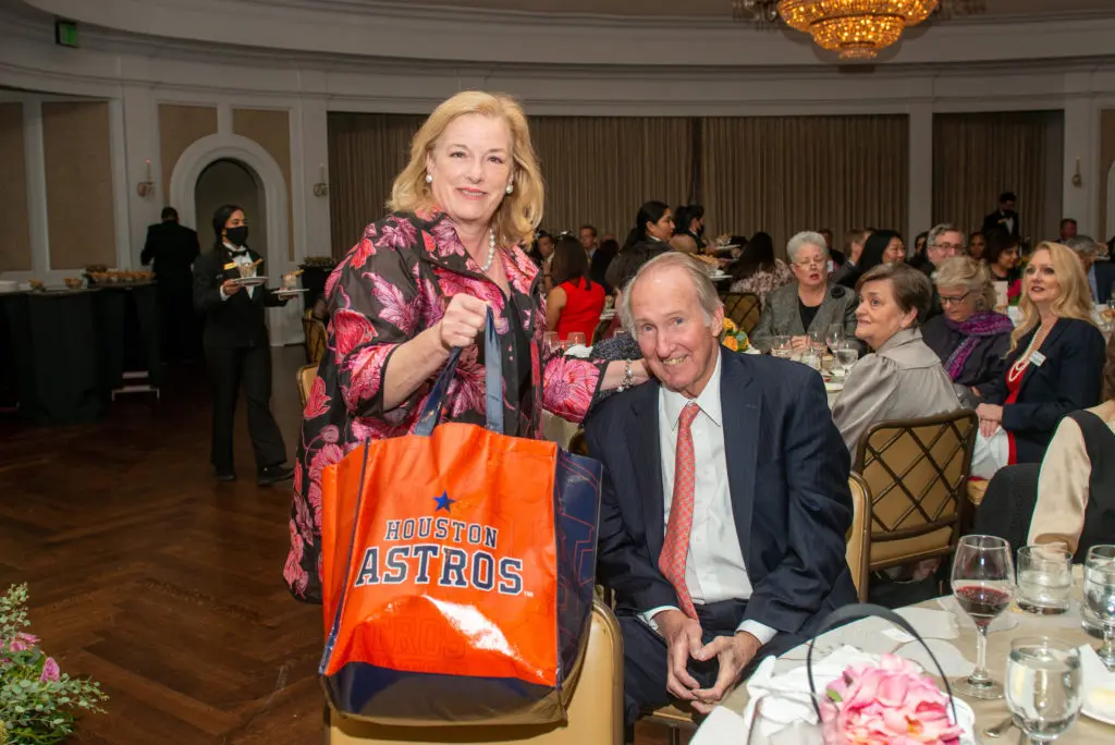 Molly & Jim Crownover at the Houston Hospice Spirit Award Dinner.  (Photo by Jacob Power)
