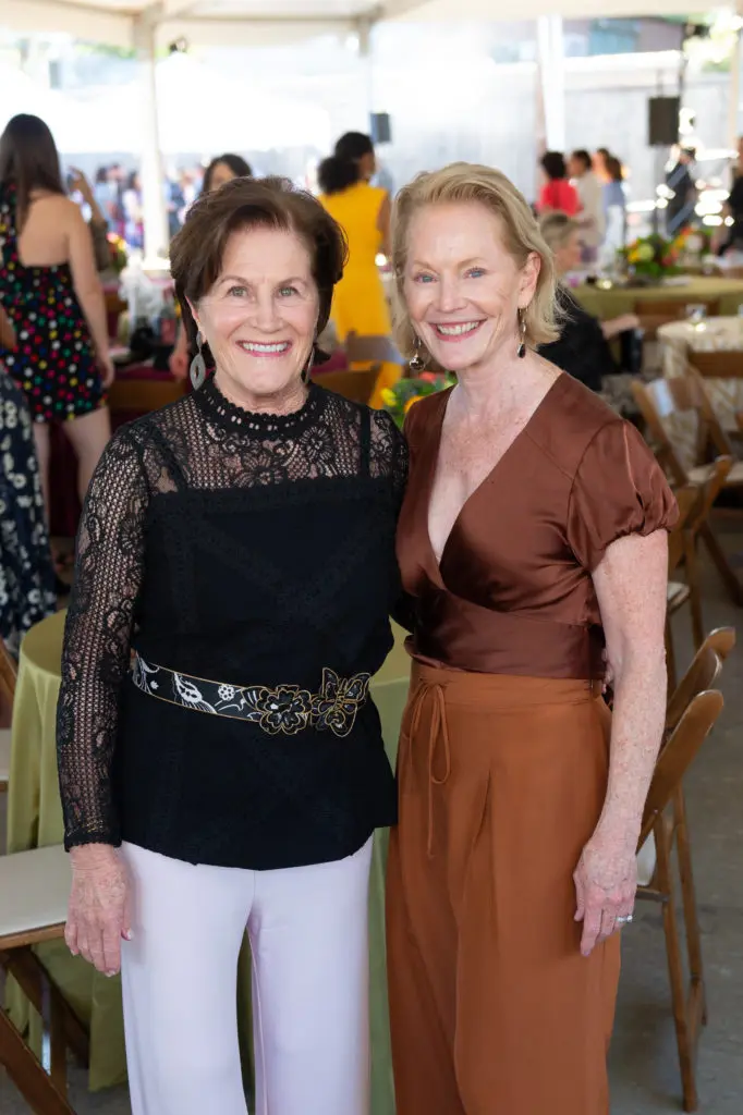 Nancy Levicki, Trish Morille at the Dress for Success 23rd annual October celebration. (Photo by Daniel Ortiz)