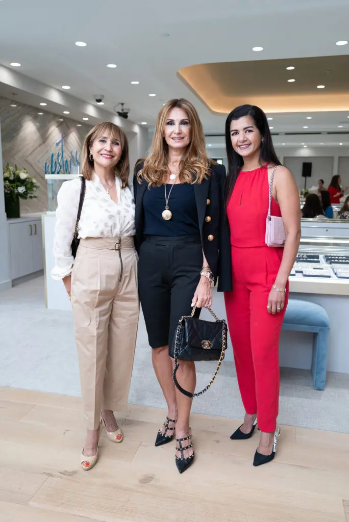 Orale Levowitz, Varda Fields, Naureen Malik (Photo by Daniel Ortiz)