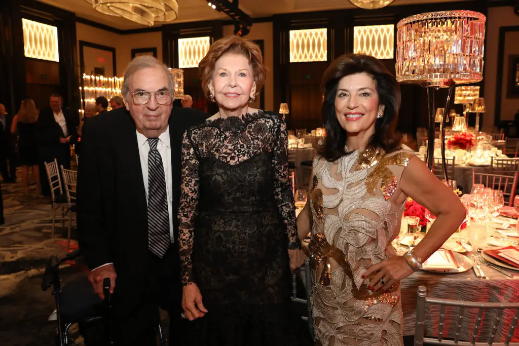 Fred & Dianne Burns, Dancie Ware at the Alley Theatre's 75th anniversary gala  (Photo by Priscilla Dickson)