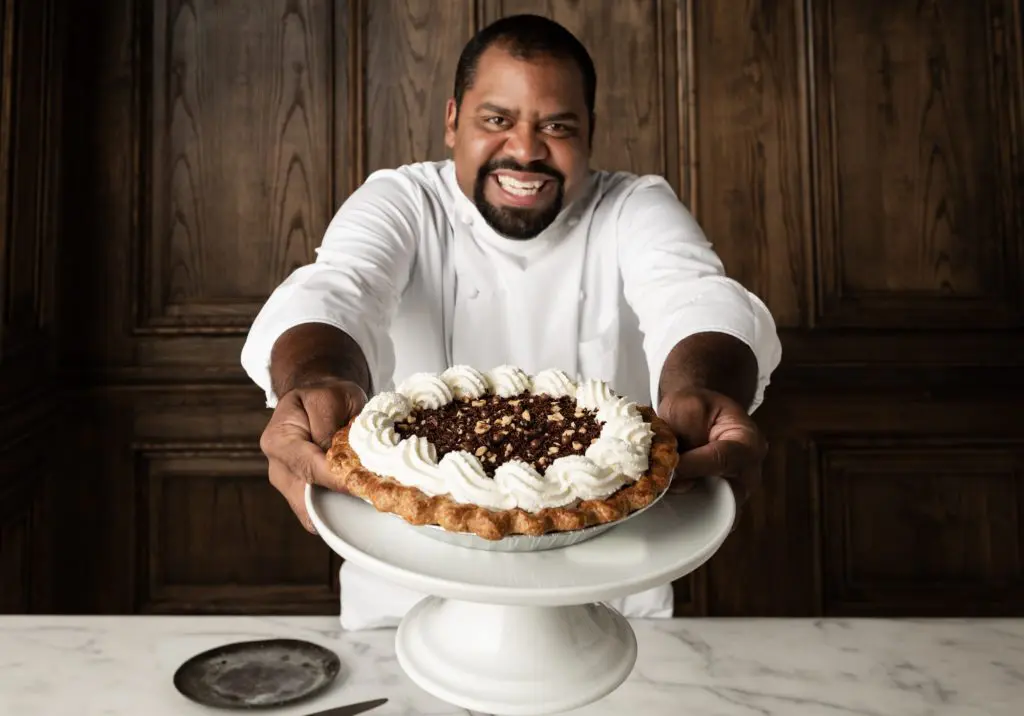 Chef Junior Borges made a Brigadeiro pie for the auction. (Photo by Manny Rodriguez)