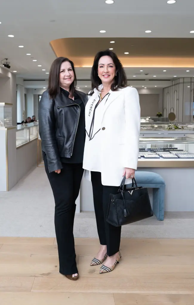 Sylvia Forsythe, Alicia Smith (Photo by Daniel Ortiz)