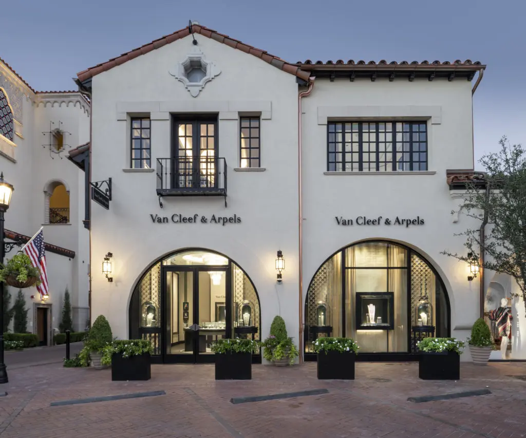 Van Cleef Arpels' gorgeous Highland Park Village storefront — now open.