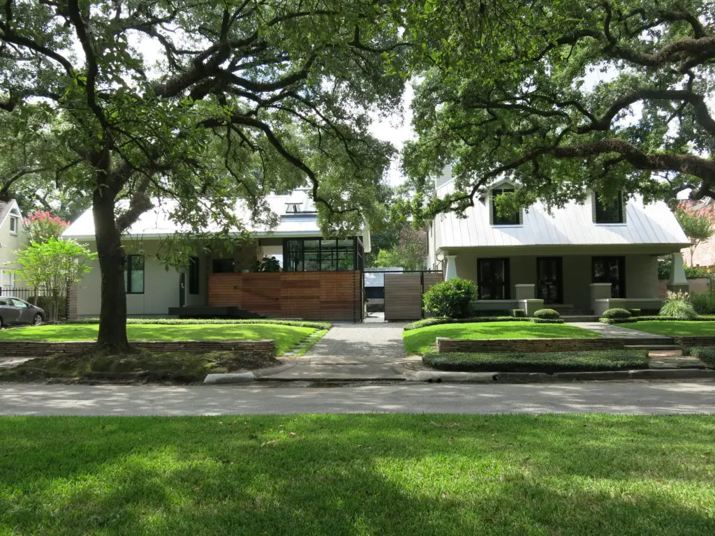 Vassar Street Garden House by Natalye Appel + Associates Architects; 1323 Vassar Street, Houston, TX 77006 (Photo by Benjamin Hill Photography)