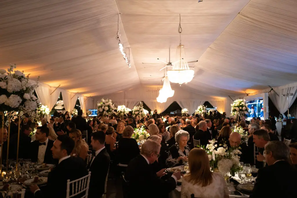 While the lions and other creatures slept, the Houston Zoo 'Black and White Ball' fêted 700 patrons in a glamorous setting in the midst of the animal habitats.  (Photo by Daniel Ortiz)