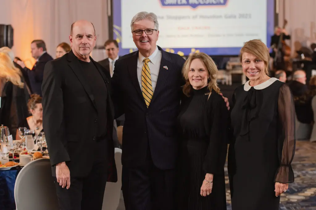 Crime Stoppers' director of victim services Andy Kahan, Lt. Governor Dan Patrick, Amy Leibman, State Senator Joan Huffman (Photo by CatchlightGroup.com)