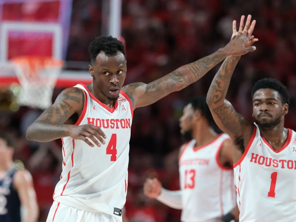 Taze Moore can be a difference maker for this UH team. (Photo by F. Carter Smith)