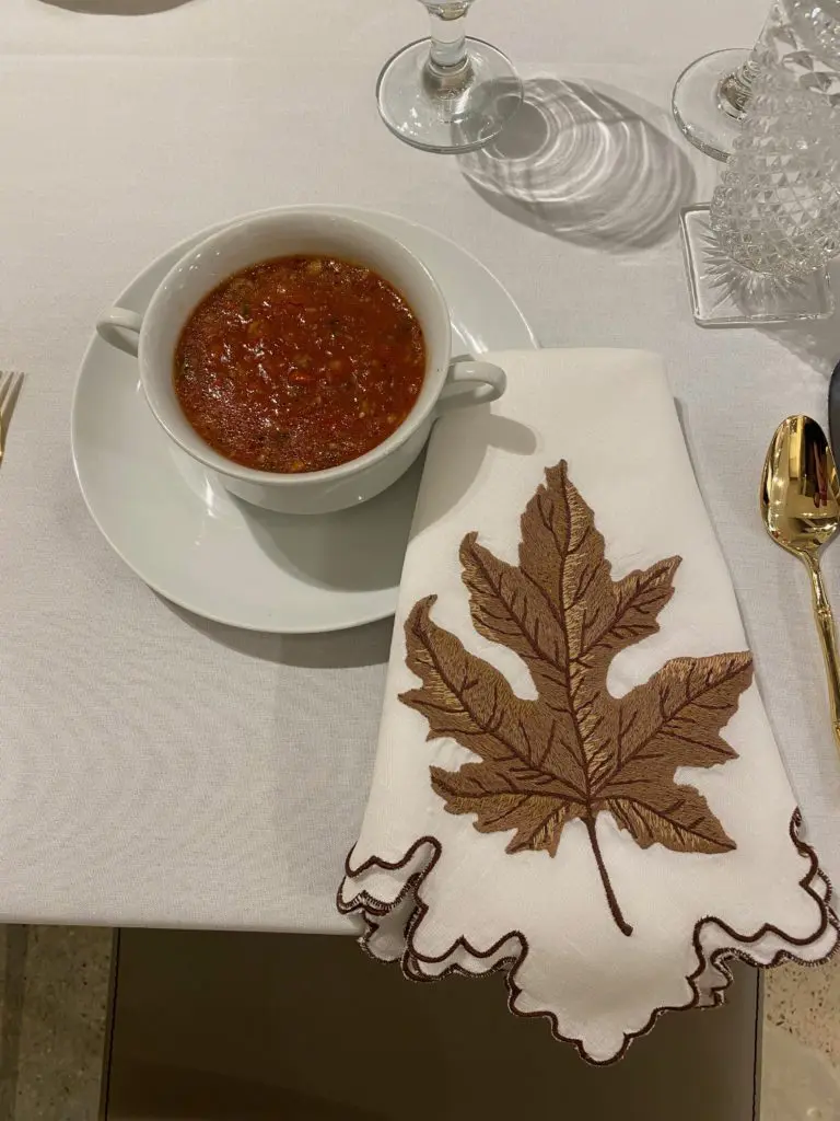 Ronda Carman linen napkins adorn the luncheon table at Arsin Rug Gallery in Decorative Center Houston. (Photo by Priscilla Dickson)