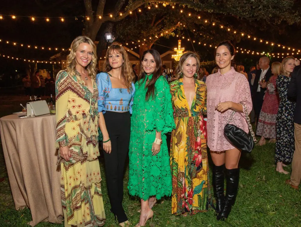 Lyndsey Zorich, Olivia Persia, Tara Martin, Capera Norinsky, Kelly Barnhart at The Menil Collection Party in the Park.  (Photo by Jenny Antill )