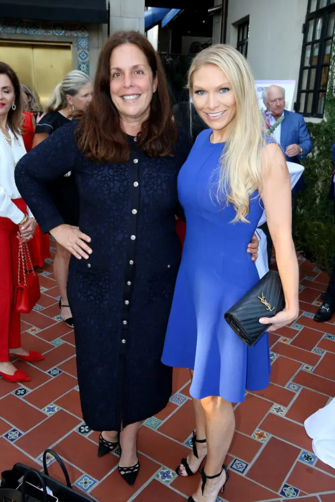 Yvette Ostolaza and Elissa McClure (Photo by Shana Anderson)