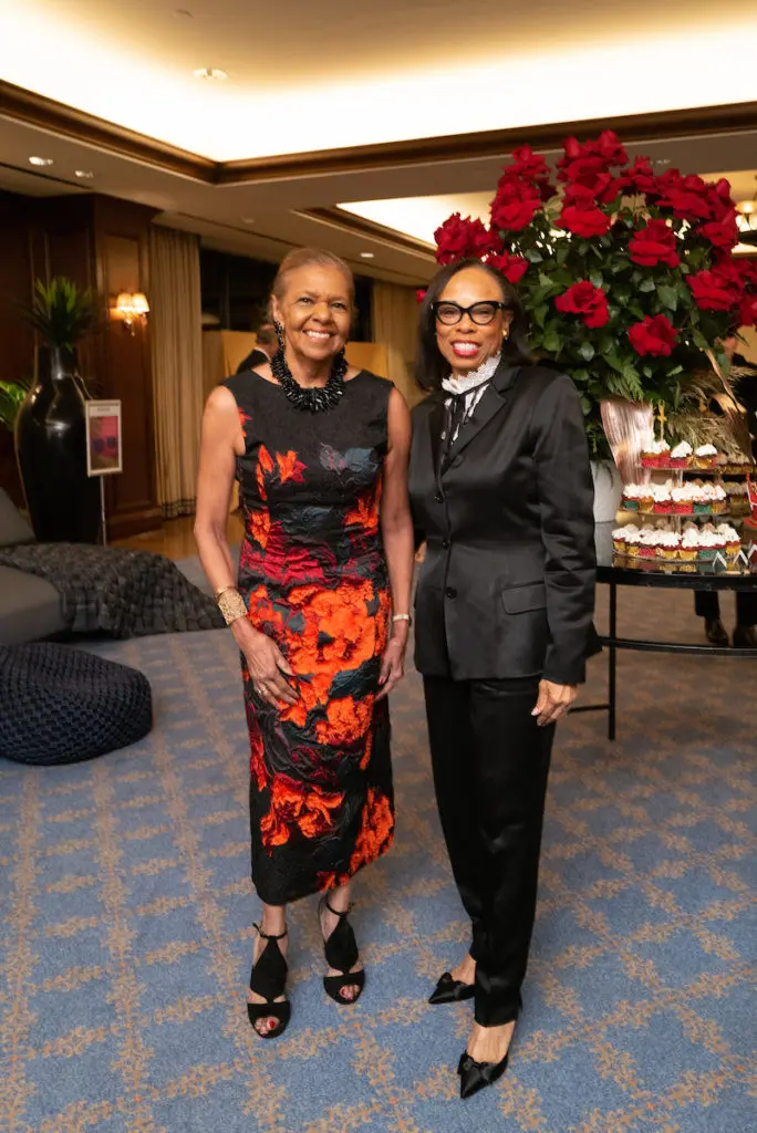 Yvonne Cormier, Phyllis Williams at the Houston Social Book Houston Treasures evening held at The Houstonian (Photo by Daniel Ortiz)