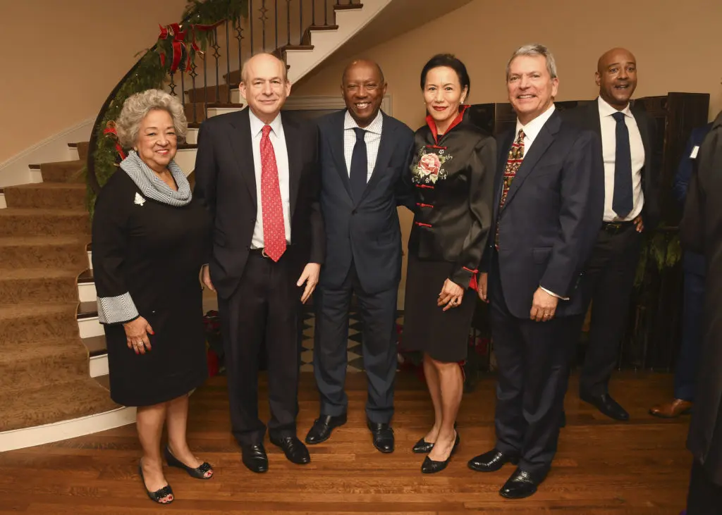 Lenora Sorola Pohlman, David Leebron, Mayor Sylvester Turner, Y. Ping. Sun, Roland Garcia, in the background incoming Rice president Reginald DesRoches, at the Mayor's Hispanic Advisory Board annual holiday reception. (Photo by Vicky Pink)