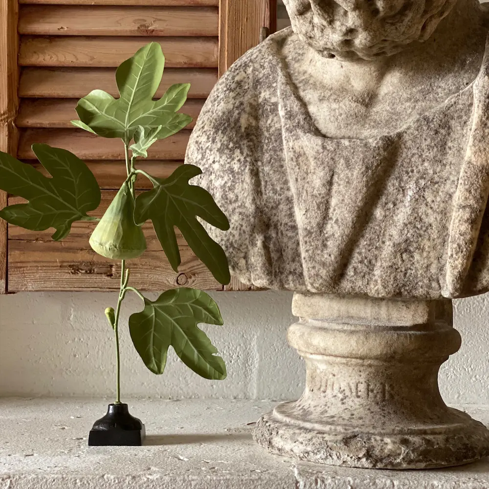 Tole fig designed by Casa Gusto and
handmade in Mexico. (Photo by Charles Peed/Casa Gusto)