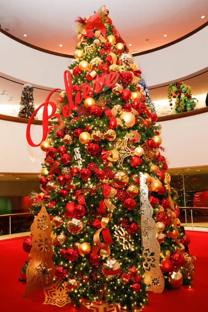 The magnificent 20-foot 'Believe' tree from Macy's at the Alley Theatre's 'Deck the Trees' evening (Photo by Priscilla Dickson)