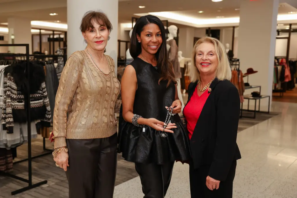Anna Dean, jewelry designer Keisha Noel, Mary Lou Swift at the Contemporary Arts Museum Houston's Another Great Night preview.