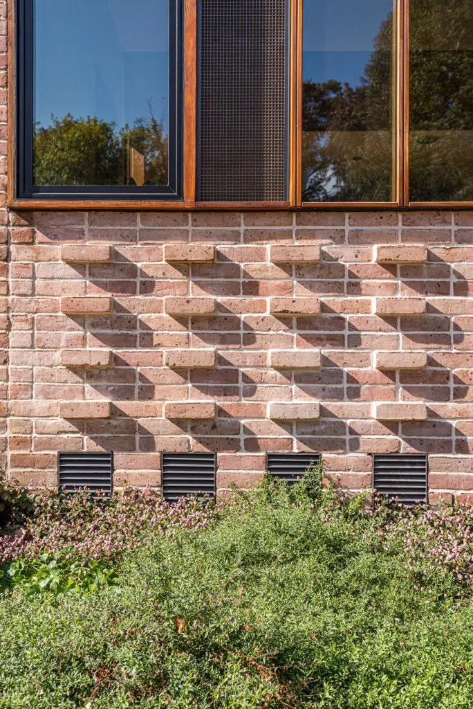 Winning Entry: Residential Architecture Design Under 3,500 Square Feet, Shipley Architects. (Photos Robert Tsai)