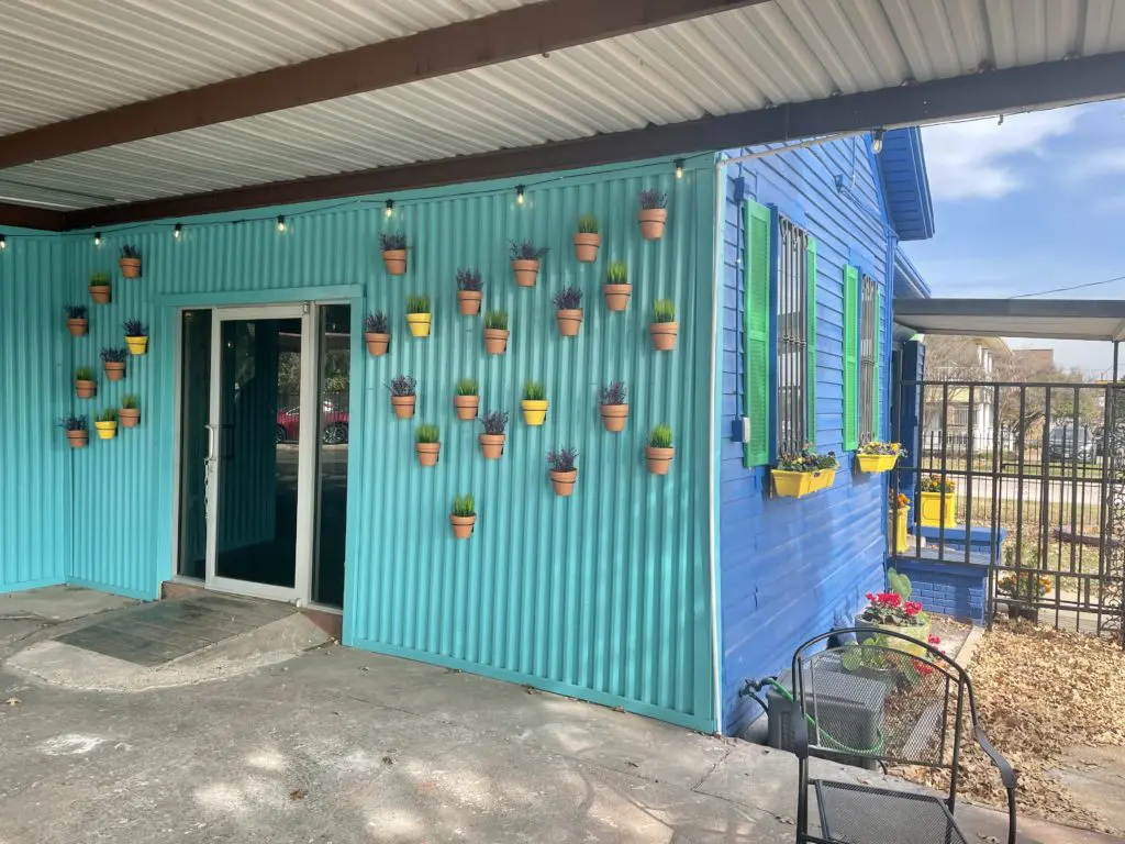 Covered patio seating at the newly opened Casa Azul. (Photo by Courtney Dabney)