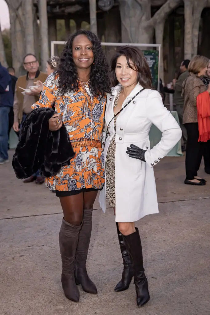 Darlene Jones and Ellen Yung at the 30th anniversary of Zoo to Do in Dallas. 
 (Photo by Thomas Garza Photography)