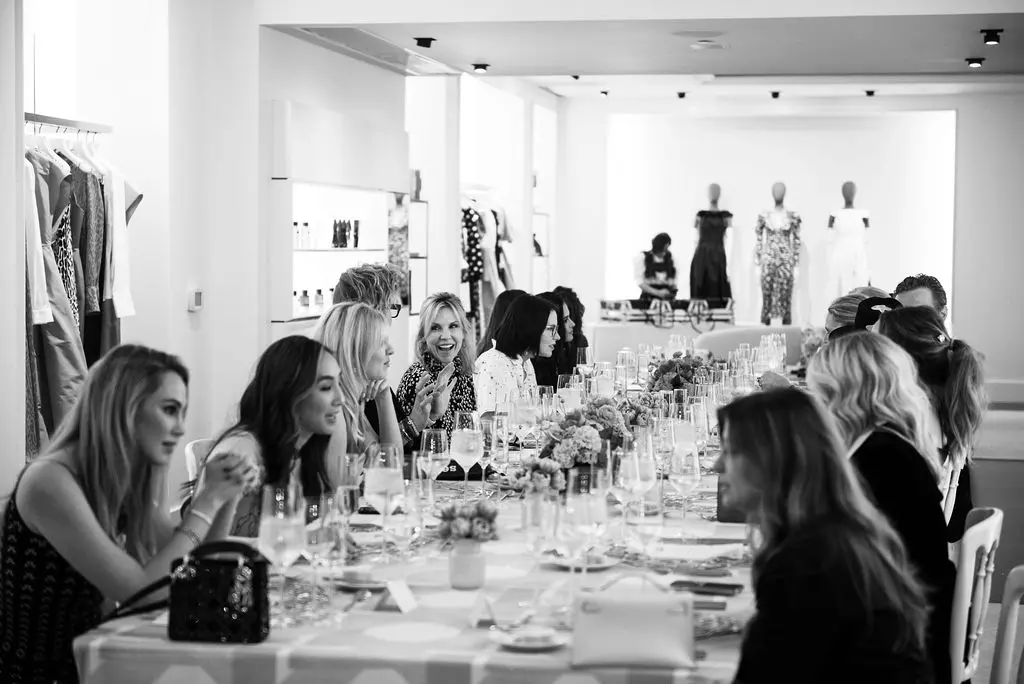 Guests chatted away at dinner (Photo by Tamytha Cameron)