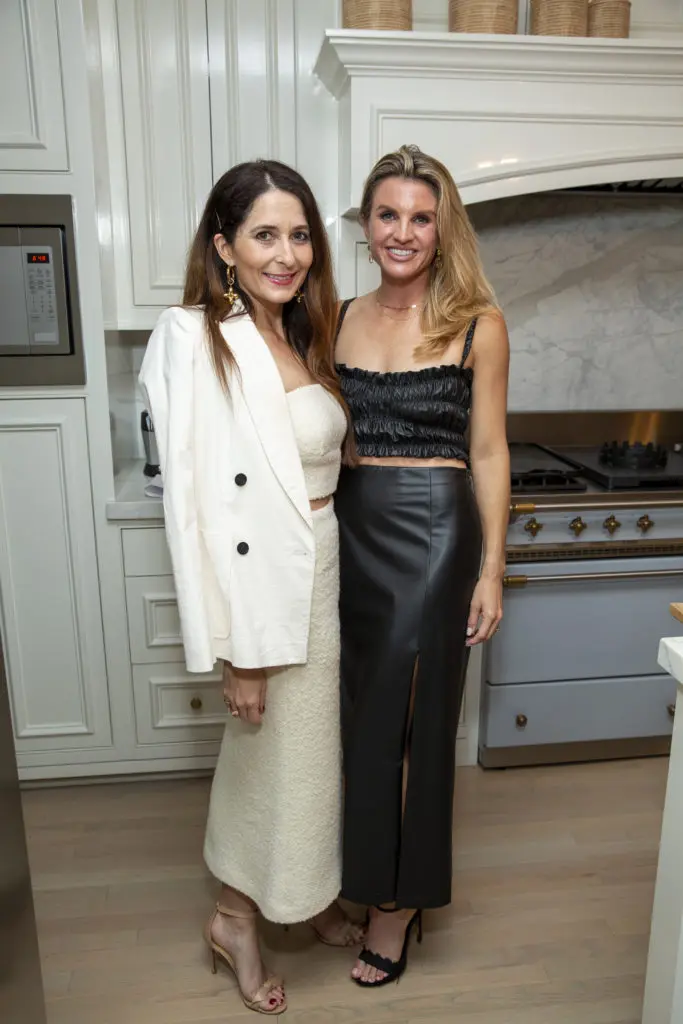 Tara Martin and Lindley Arnoldy (Photo by Jenny Antill)