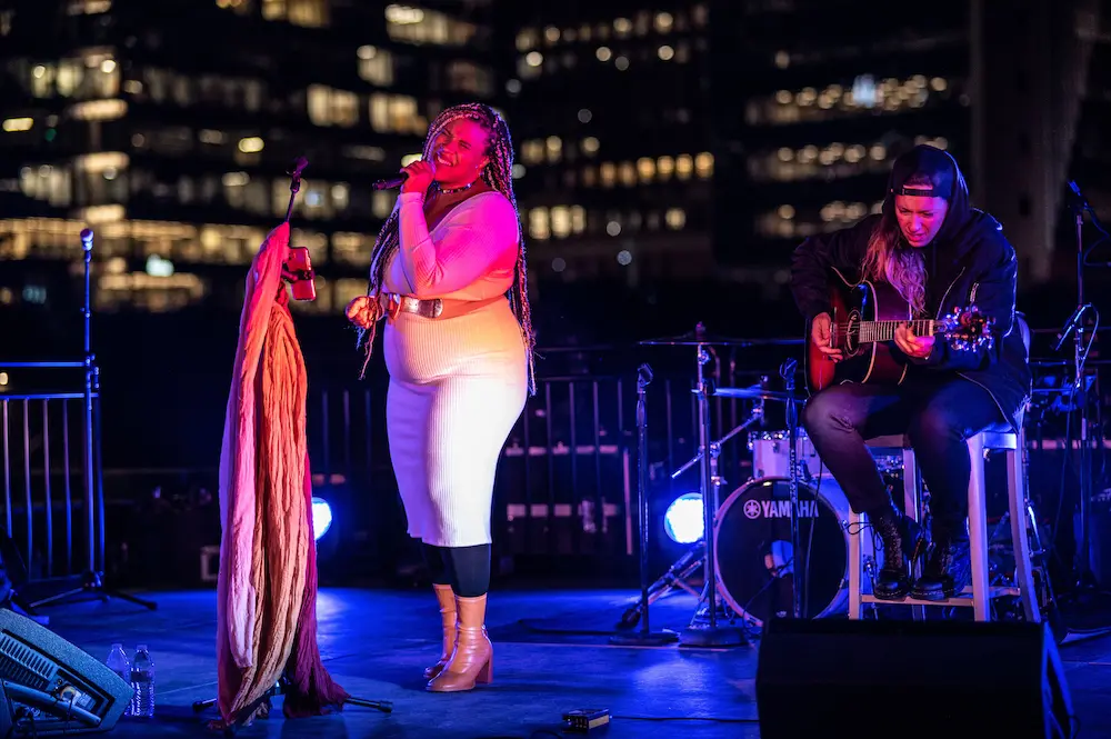 Vocalist Dana Harper and Guitarist Rachel Francis