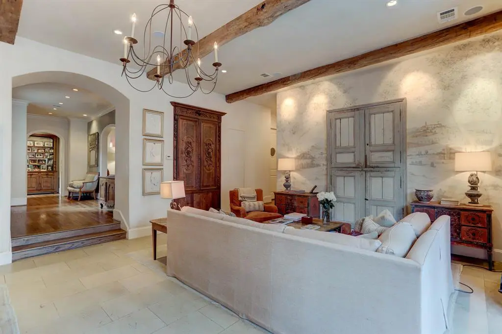 The expansive living room at 1821 Sharp Place (Photo by TK Images)