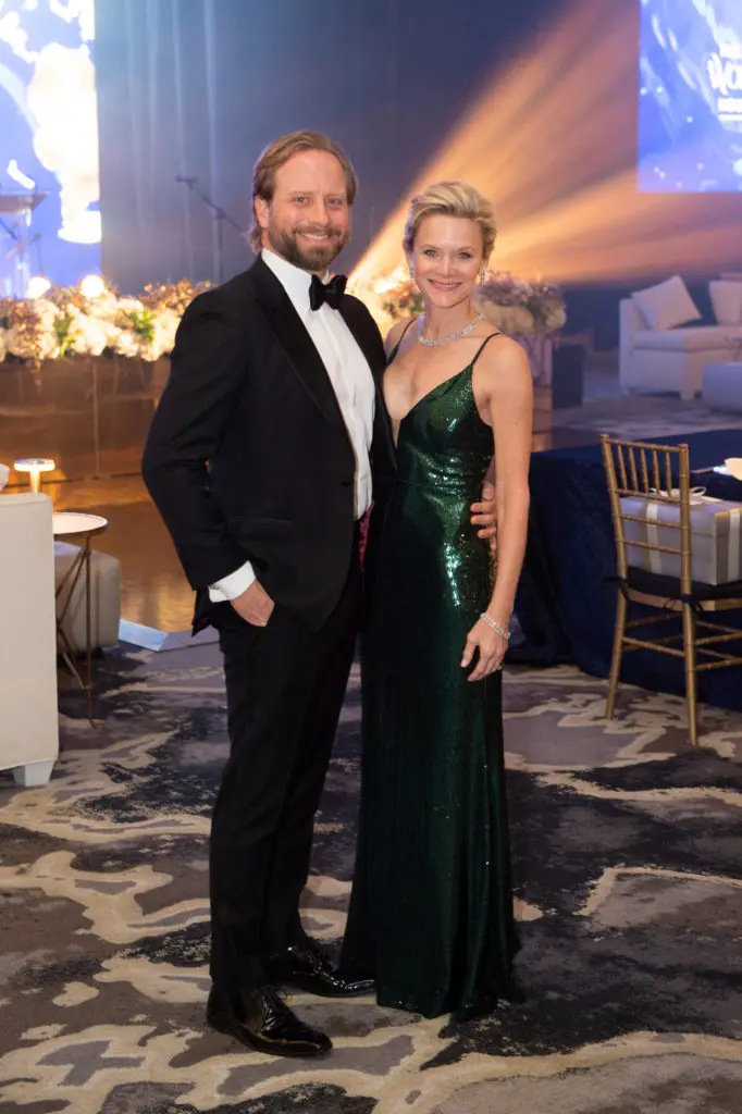 Eric & Lisa Lindsey at the Houston Symphony Ball held at the Post Oak Hotel. (Photo by Wilson Parish)