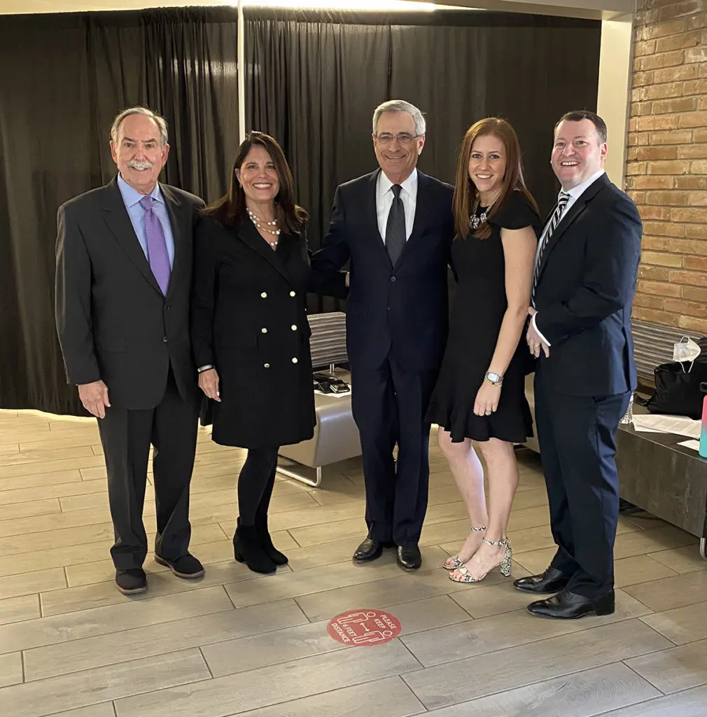 Houston Jewish Senior Care Center Hits the Jackpot With $1 Million YouTube Gala — Seven Acres Looks to the Stars