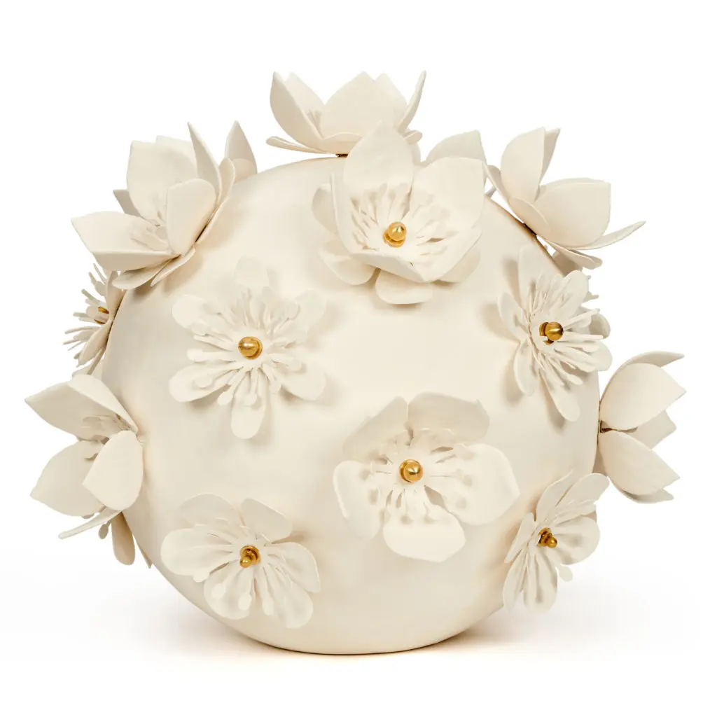 Julie Neill's "Ball of Love," 2022 (Photo by Kennon Evett )