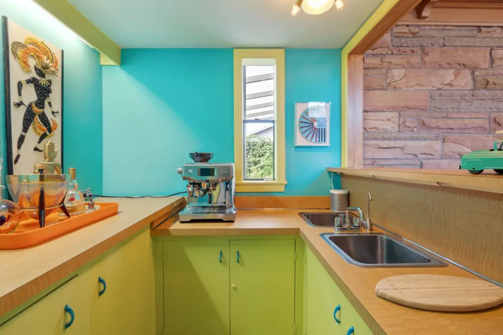The mid-century modern time-capsule dwelling at 2430 Maroneal Street in Old Braeswood  (Photo by Josh Gremillion Photography)