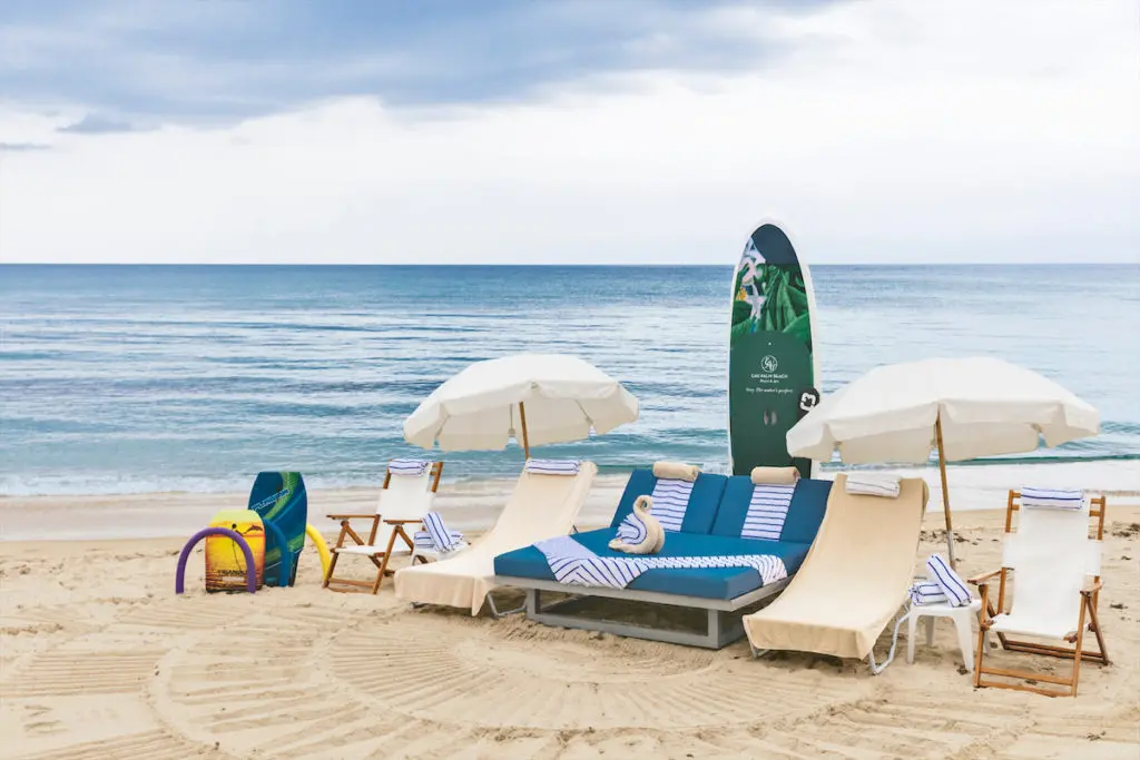 A beach set up at Eau Palm Beach.  (Photo by Moris Moreno)