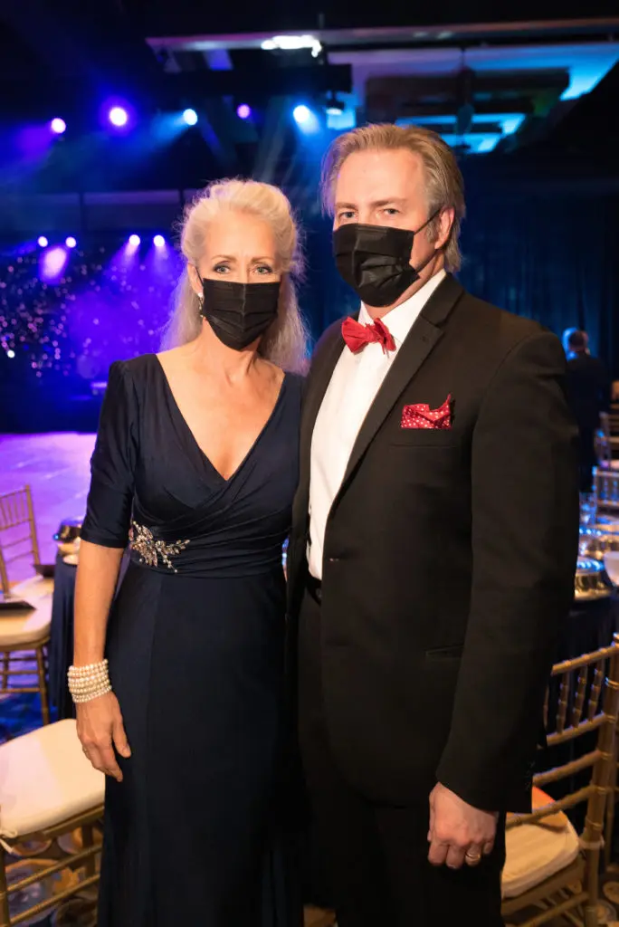 Carole & John Horton at the American Heart Association Heart Ball. (Photo by Daniel Ortiz)