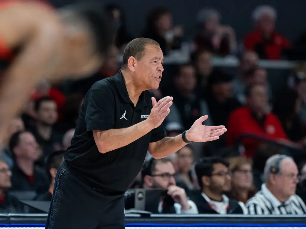 University of Houston coach Kelvin Sampson is one of the best coaches in America. (Photo by F. Carter Smith)