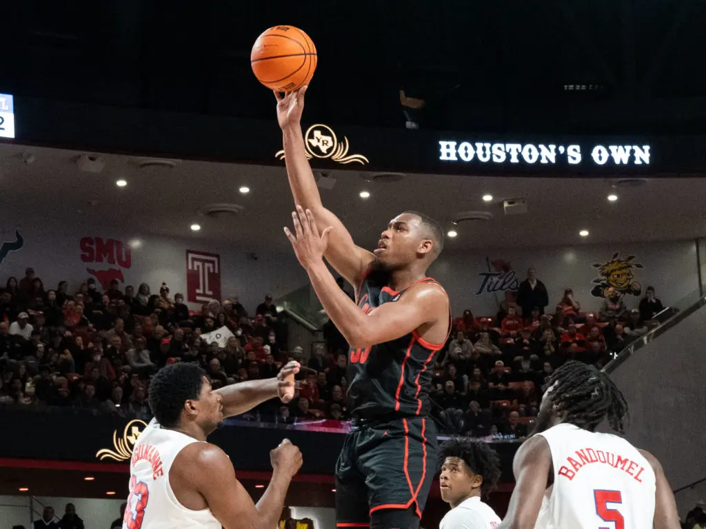 University of Houston forward Fabian White Jr. can score inside and out. (Photo by F. Carter Smith)