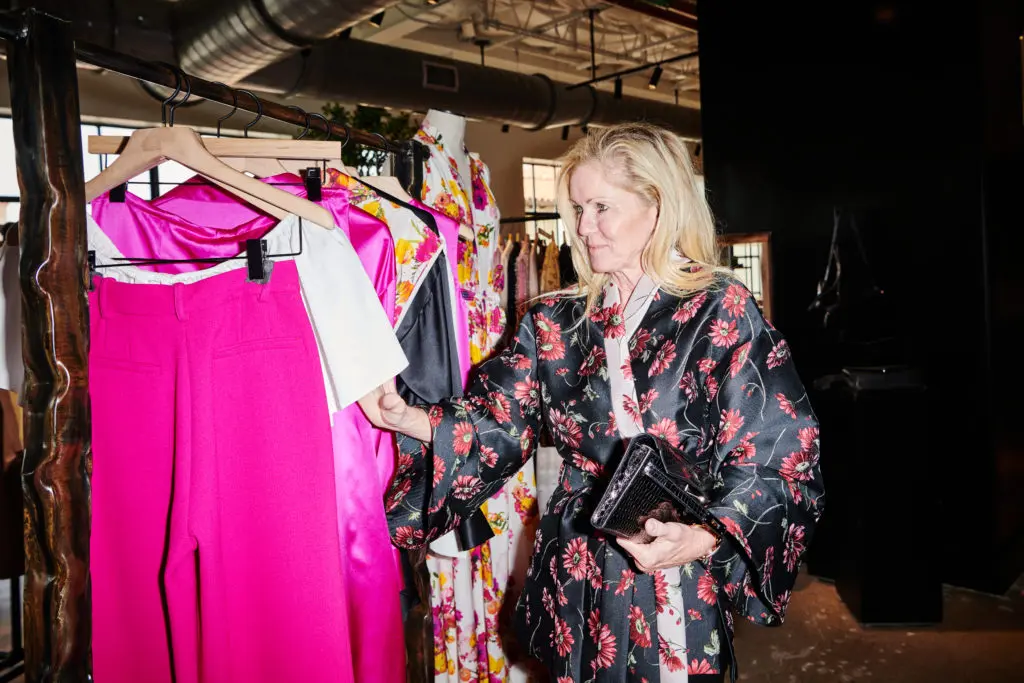 Jennifer Eagle perusing Lippes' new collection (Photo by Jonathan Zizzo)
