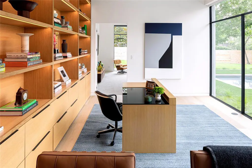 A serene office space. 
