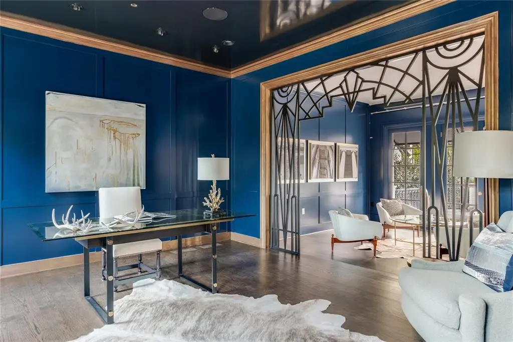 Though the more mystical components of Ken Fulk’s three-part space have gone, the deep blue hues and one bold Art Deco reference still make a statement.  (Photo by Costa Christ Media)