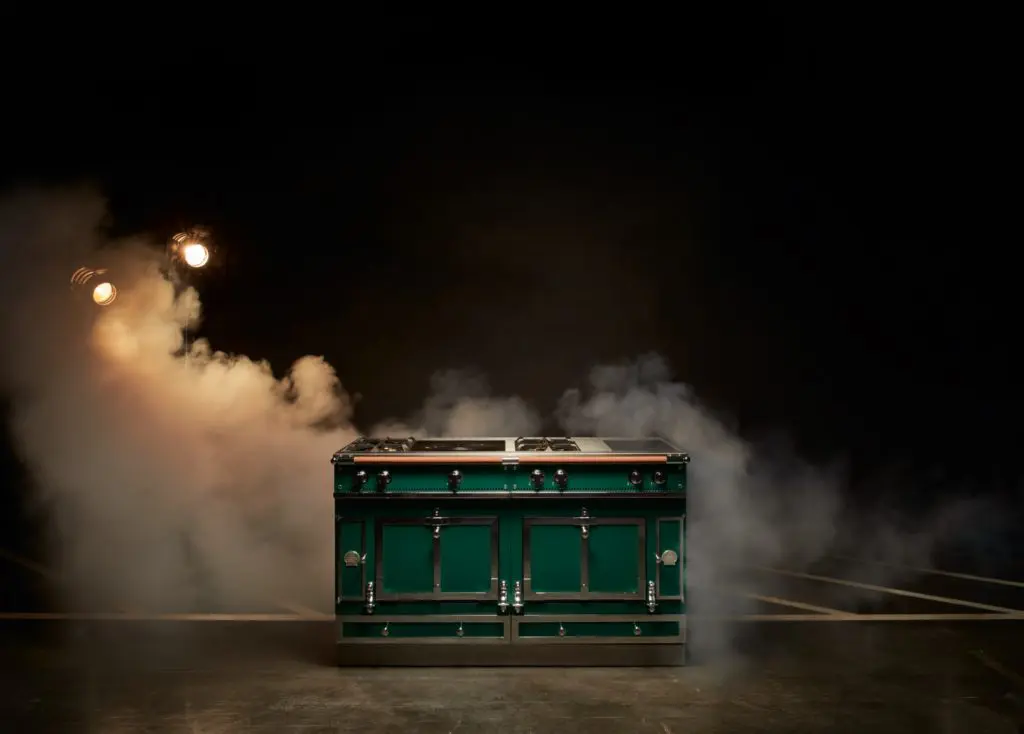 La Cornue Chateau X Martyn Lawrence Bullard in Brands Hatch green enamel (Photo by WJN Photo)